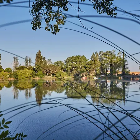 Odalys Le Village Camarguais Les Gardians Αρλ