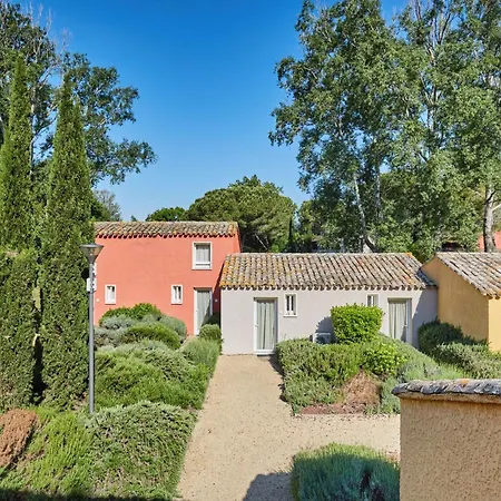 Odalys Le Village Camarguais Les Gardians アパートホテル 4*